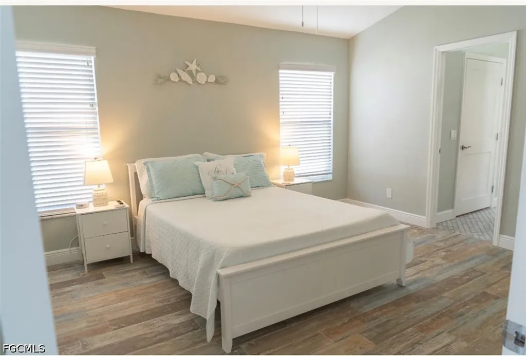 323 Washington Court Fort Myers Beach FL 33931