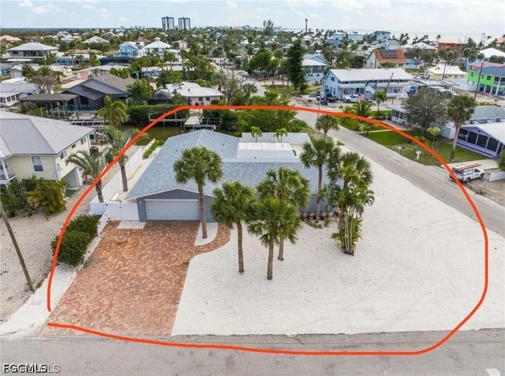 310 Madison Court Fort Myers Beach FL 33931