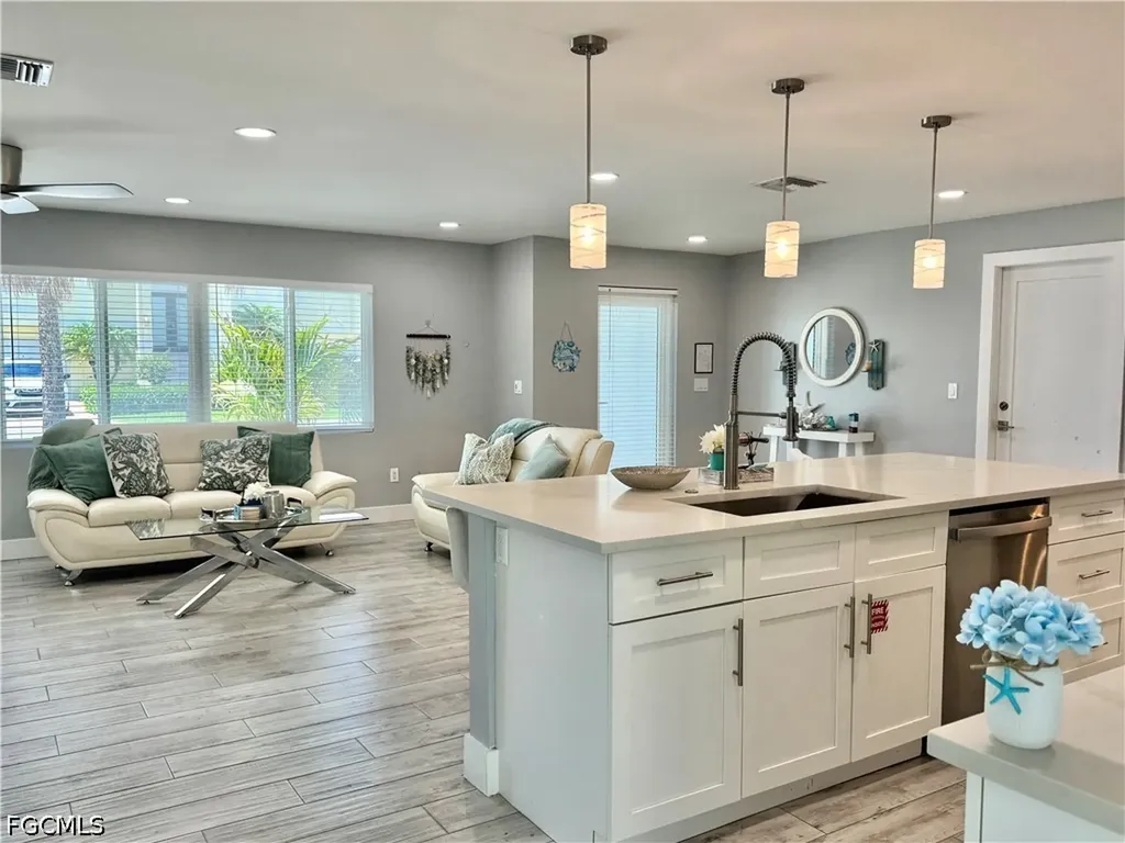 310 Madison Court Fort Myers Beach FL 33931