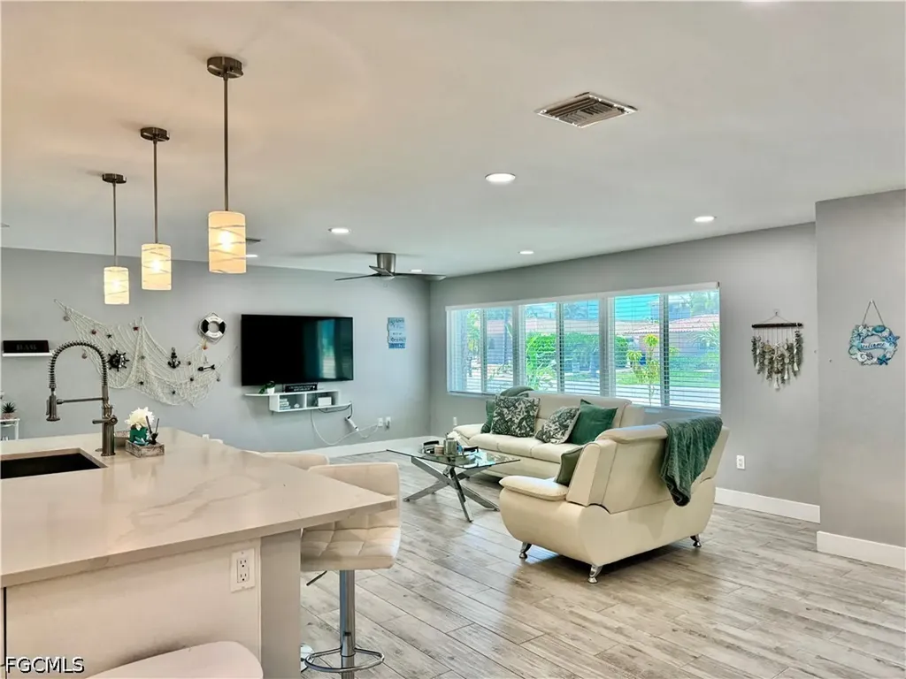 310 Madison Court Fort Myers Beach FL 33931