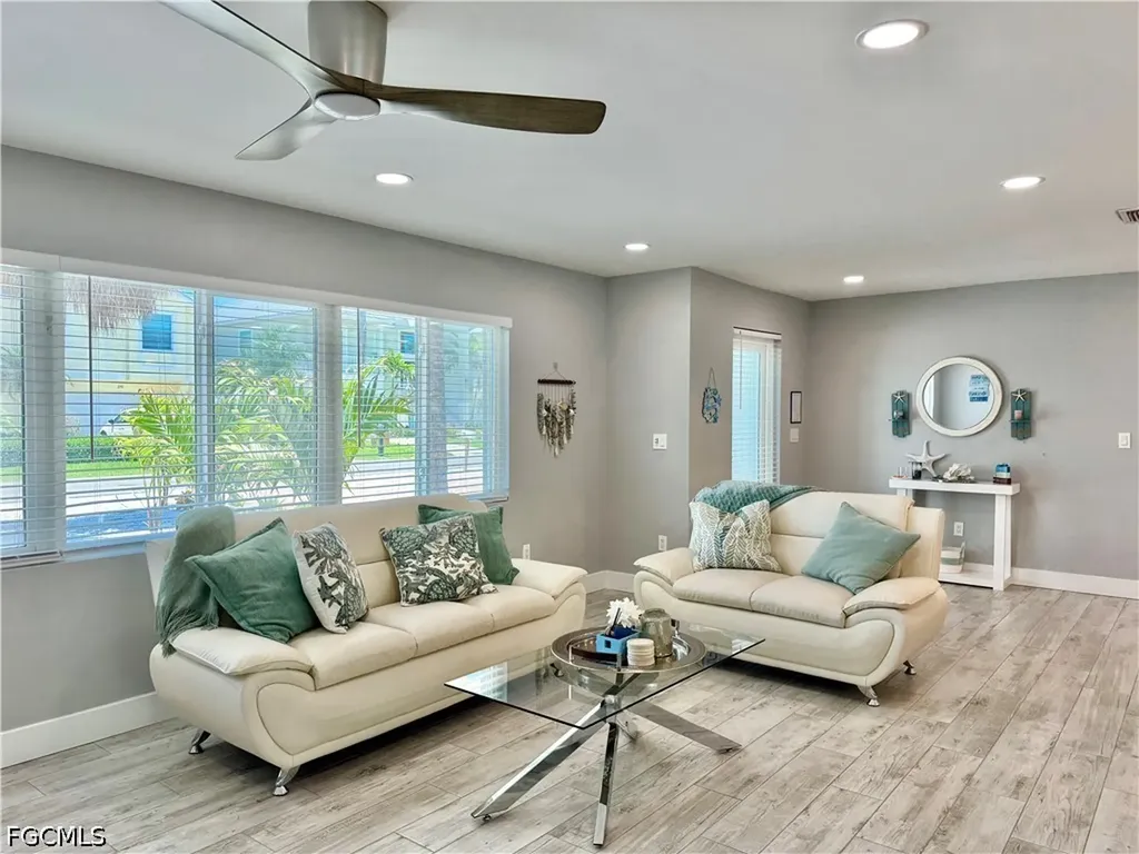 310 Madison Court Fort Myers Beach FL 33931