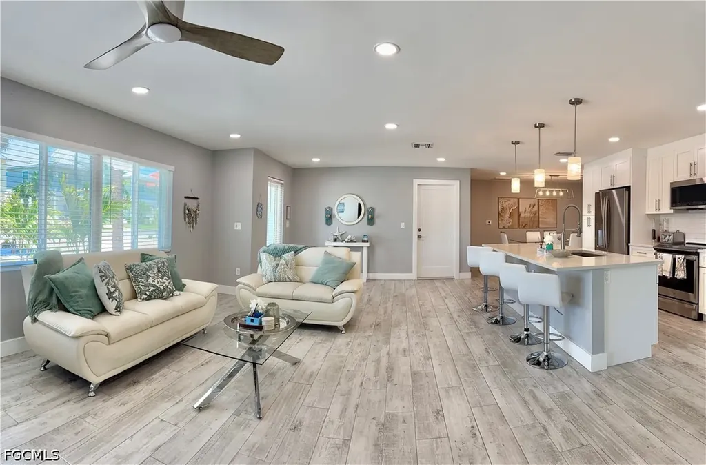 310 Madison Court Fort Myers Beach FL 33931