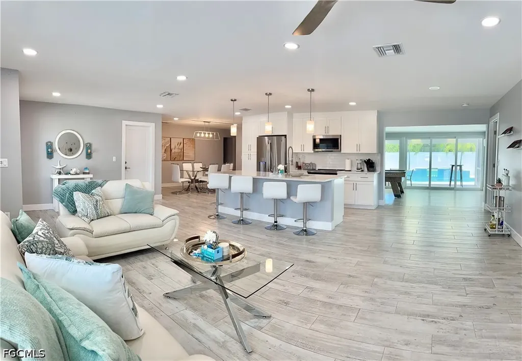 310 Madison Court Fort Myers Beach FL 33931