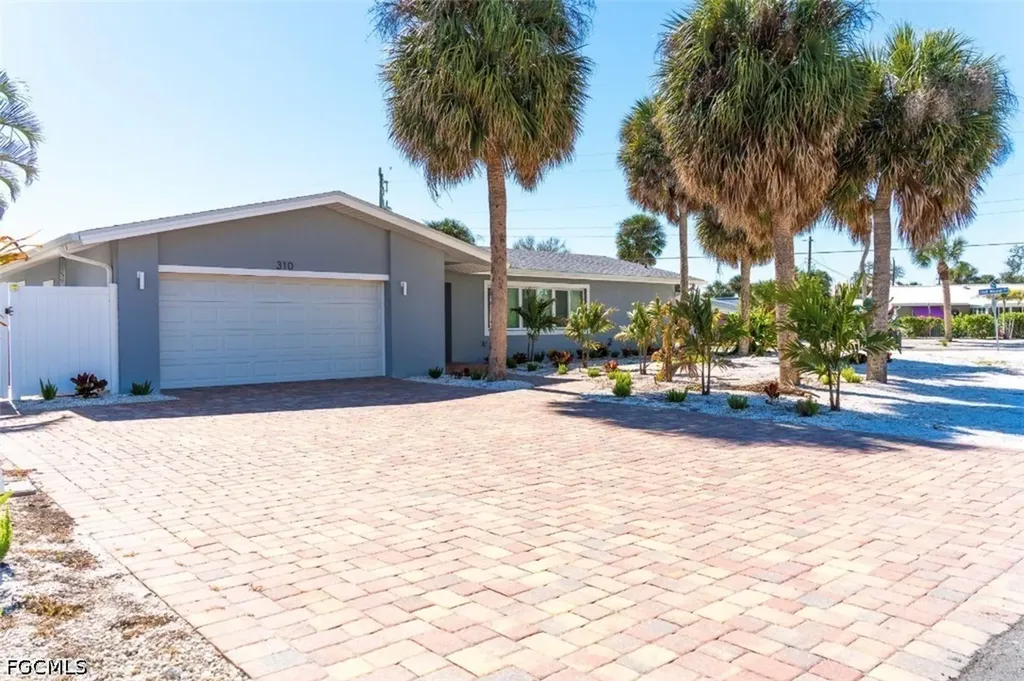 310 Madison Court Fort Myers Beach FL 33931