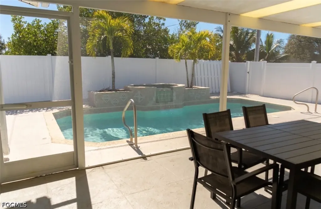 310 Madison Court Fort Myers Beach FL 33931