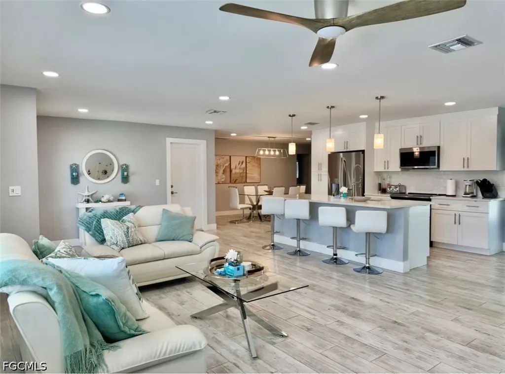 310 Madison Court Fort Myers Beach FL 33931