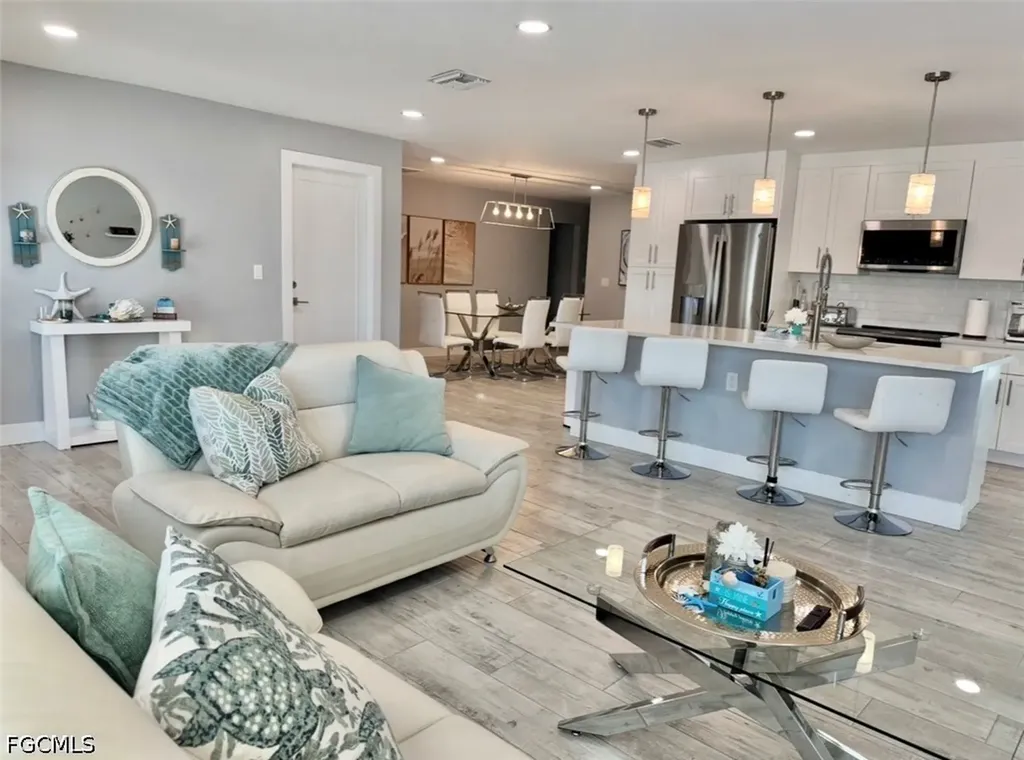 310 Madison Court Fort Myers Beach FL 33931