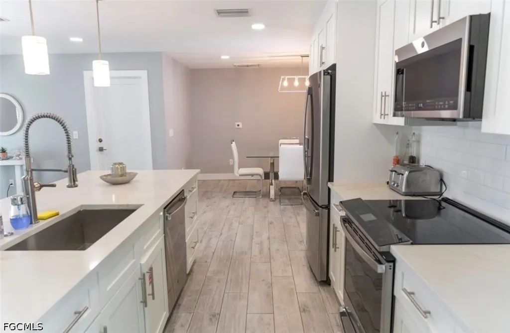 310 Madison Court Fort Myers Beach FL 33931