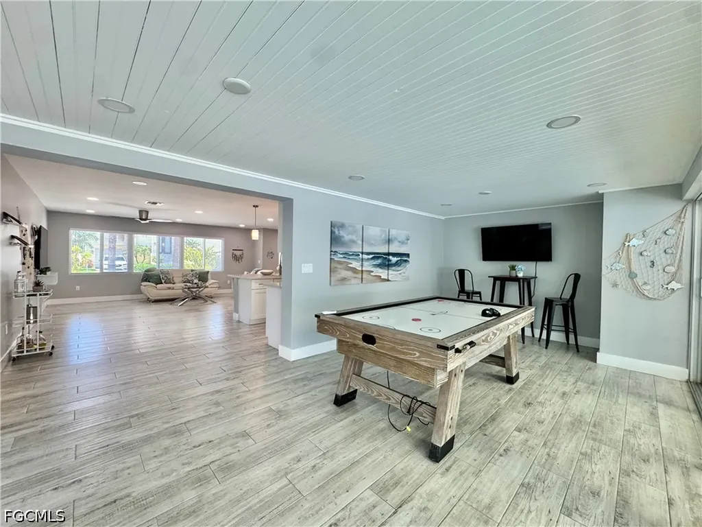 310 Madison Court Fort Myers Beach FL 33931