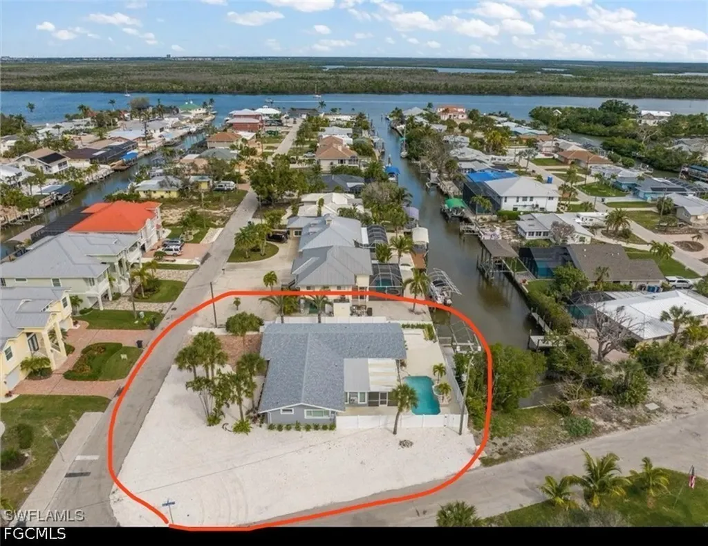 310 Madison Court Fort Myers Beach FL 33931