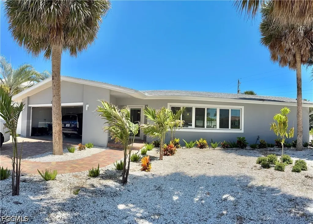 310 Madison Court Fort Myers Beach FL 33931