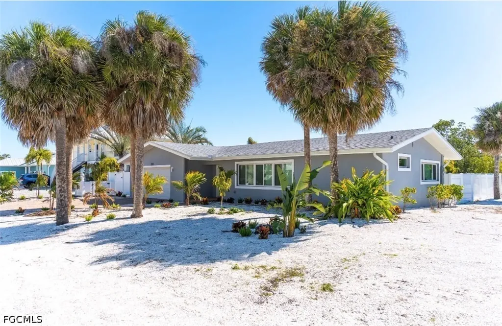 310 Madison Court Fort Myers Beach FL 33931