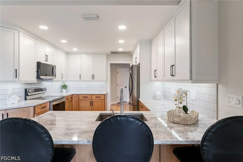16986 Timberlakes Drive Fort Myers FL 33908