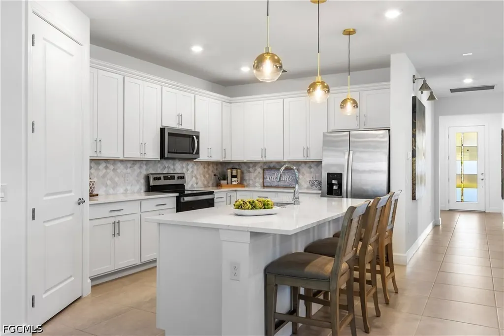 3692 Passion Vine Drive Alva FL 33920