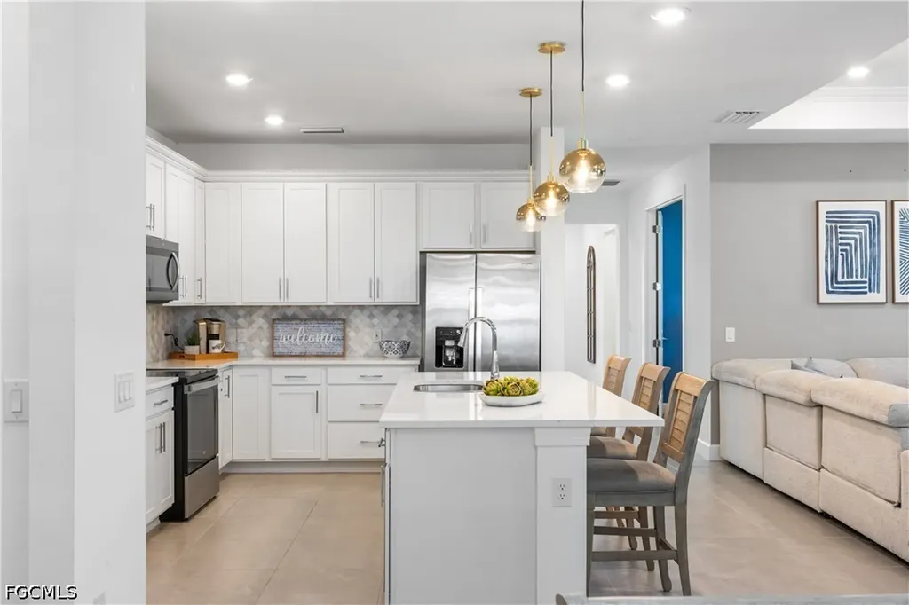 3692 Passion Vine Drive Alva FL 33920