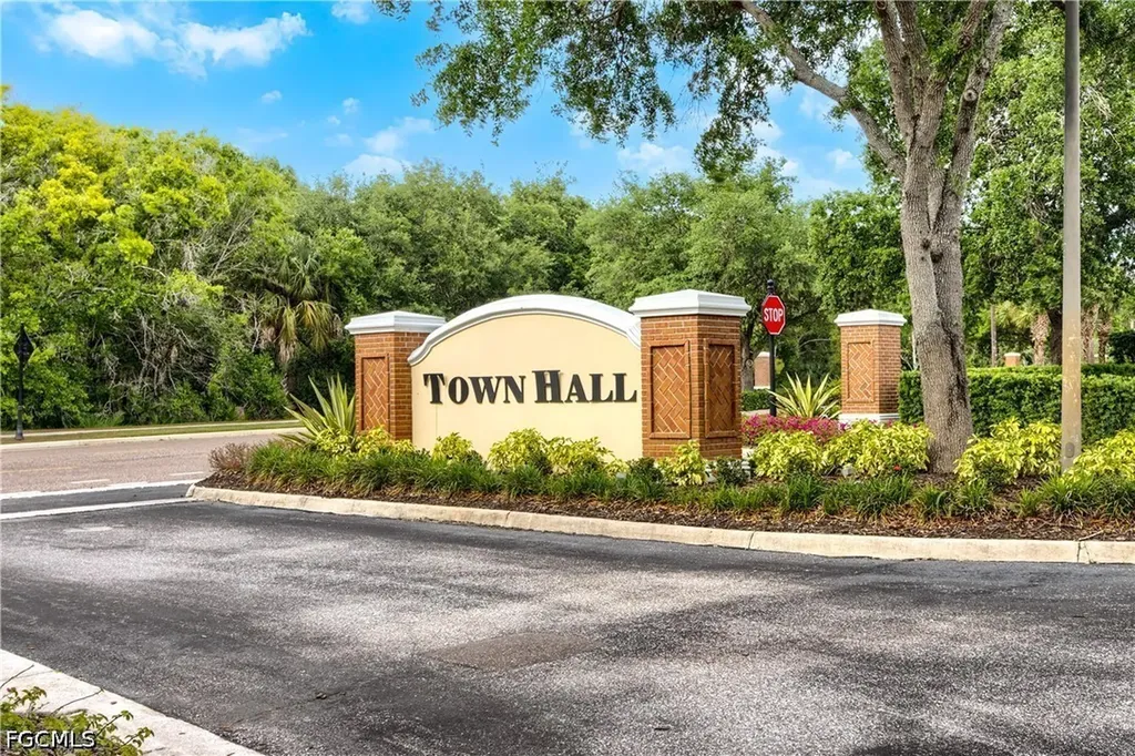 3692 Passion Vine Drive Alva FL 33920