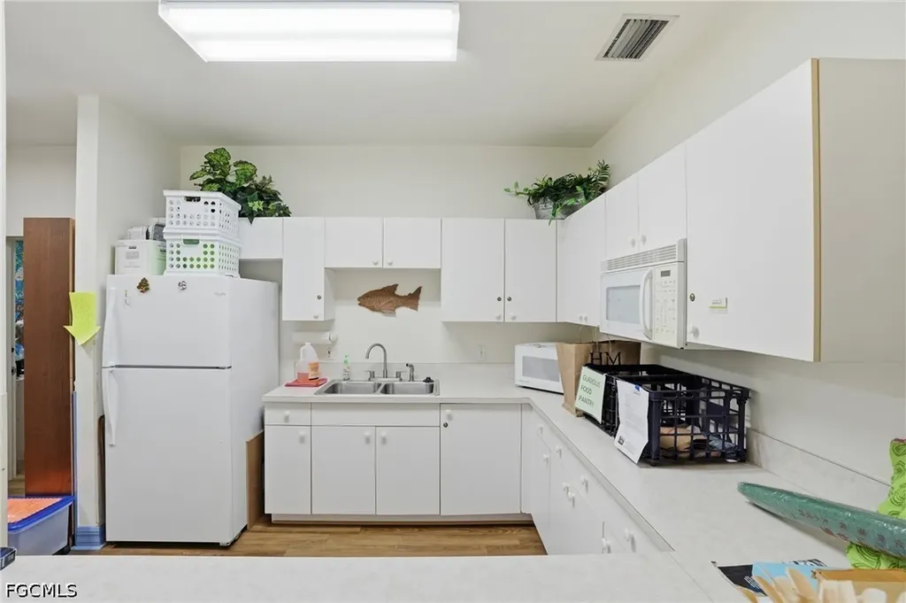14570 Daffodil Drive Fort Myers FL 33919