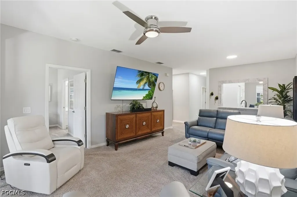 14570 Daffodil Drive Fort Myers FL 33919