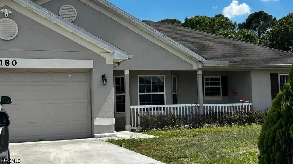 180 SW Voltair Terrace Port St Lucie FL 34984-3628