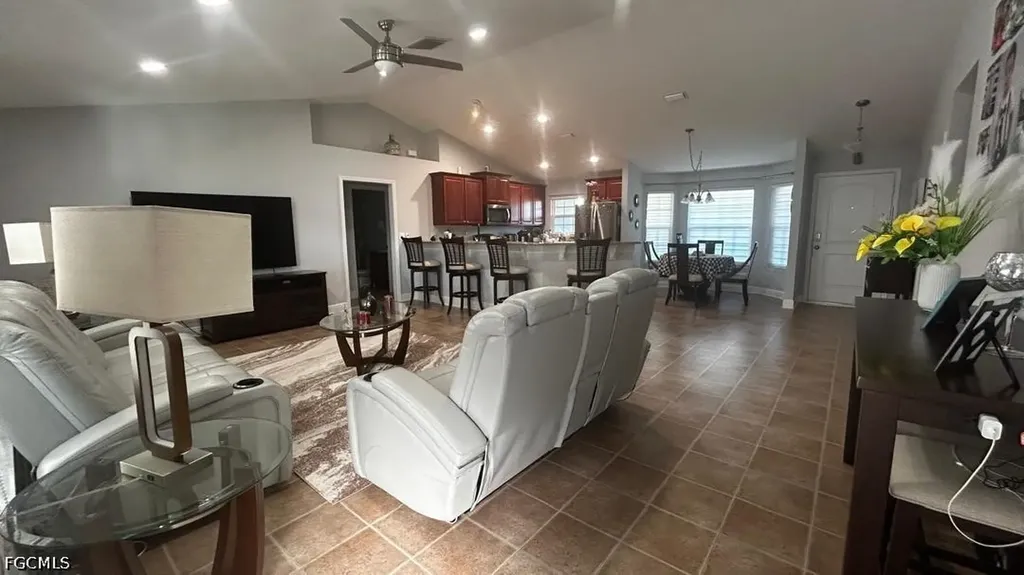 180 SW Voltair Terrace Port St Lucie FL 34984-3628