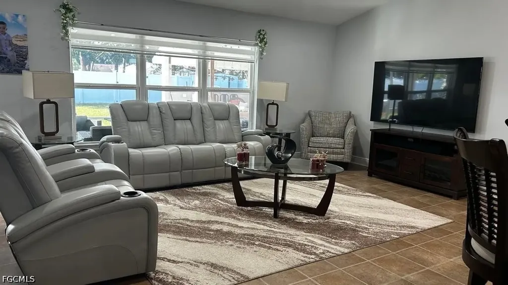 180 SW Voltair Terrace Port St Lucie FL 34984-3628