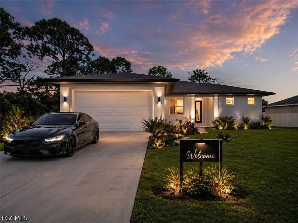 3210 30th Street SW Lehigh Acres FL 33976