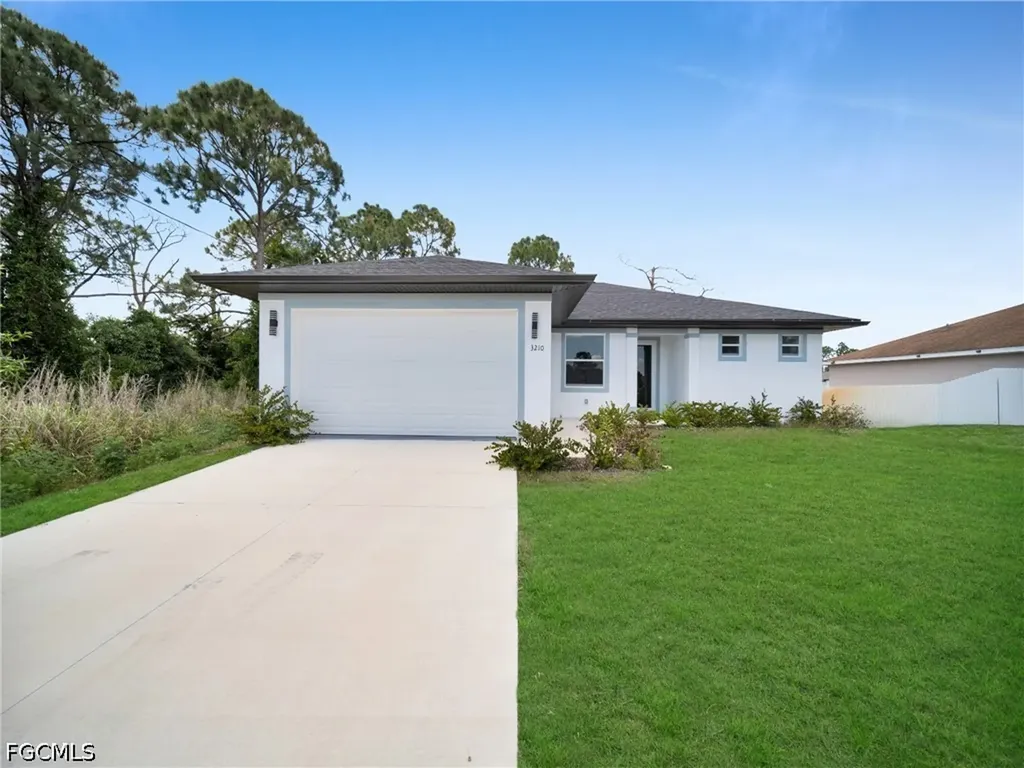 3210 30th Street SW Lehigh Acres FL 33976