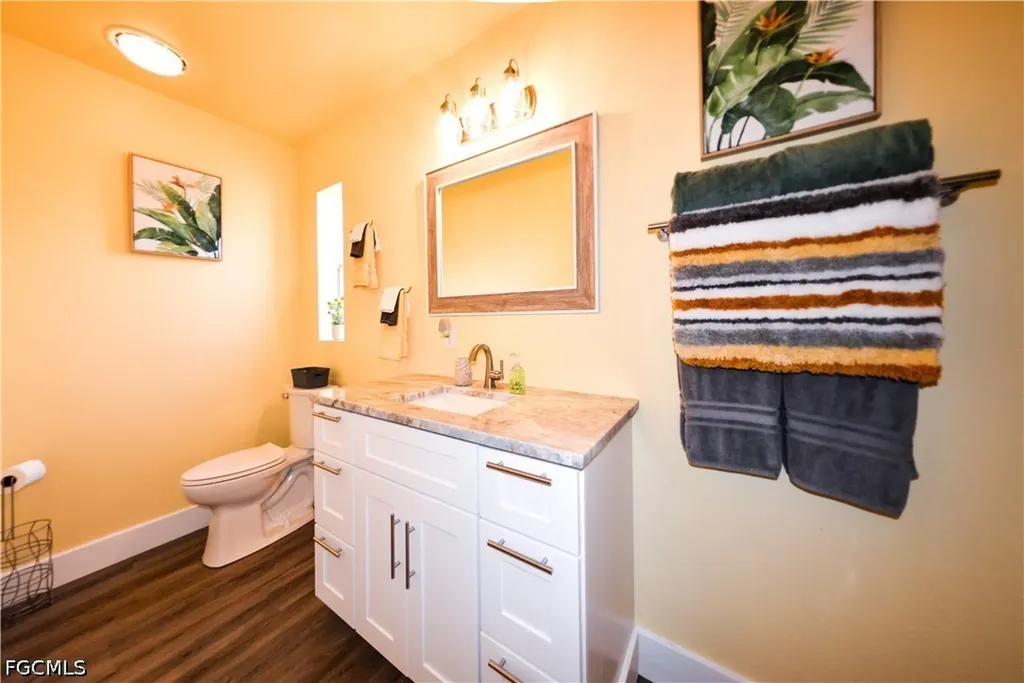 19 Helen Lane Fort Myers Beach FL 33931