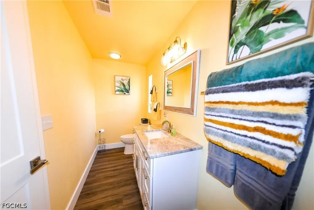 19 Helen Lane Fort Myers Beach FL 33931