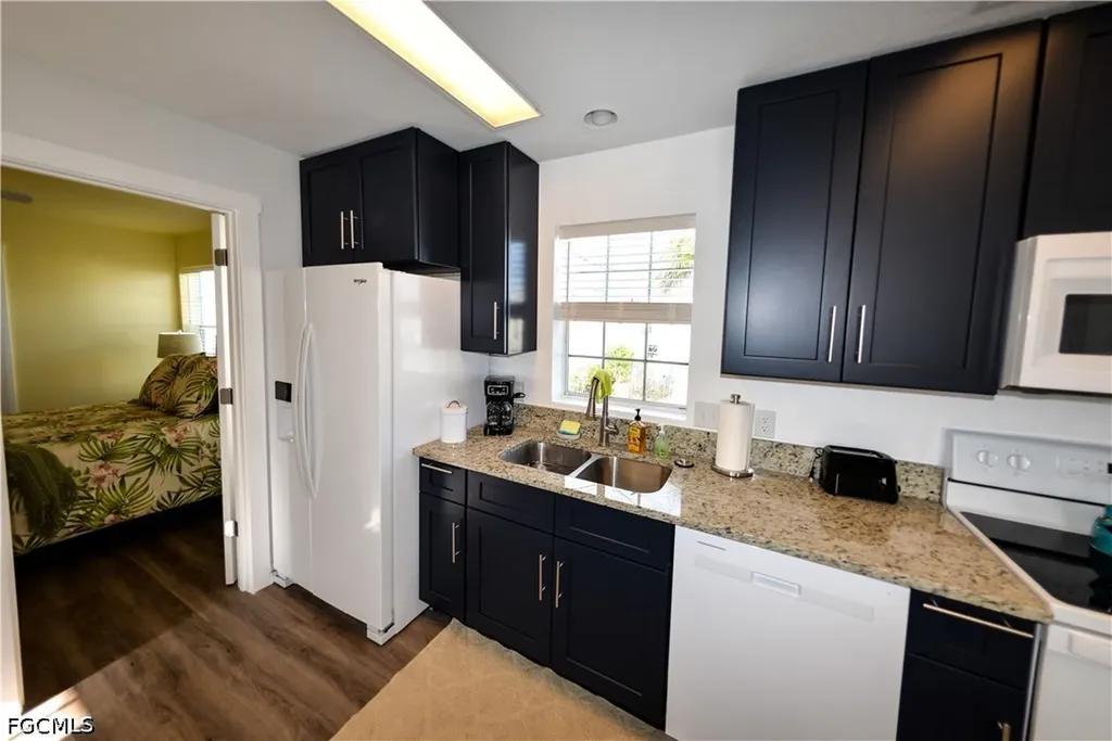 19 Helen Lane Fort Myers Beach FL 33931