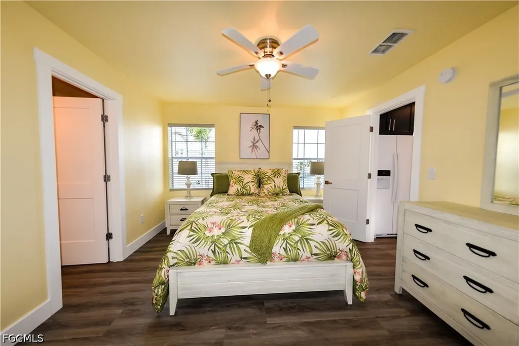 19 Helen Lane Fort Myers Beach FL 33931