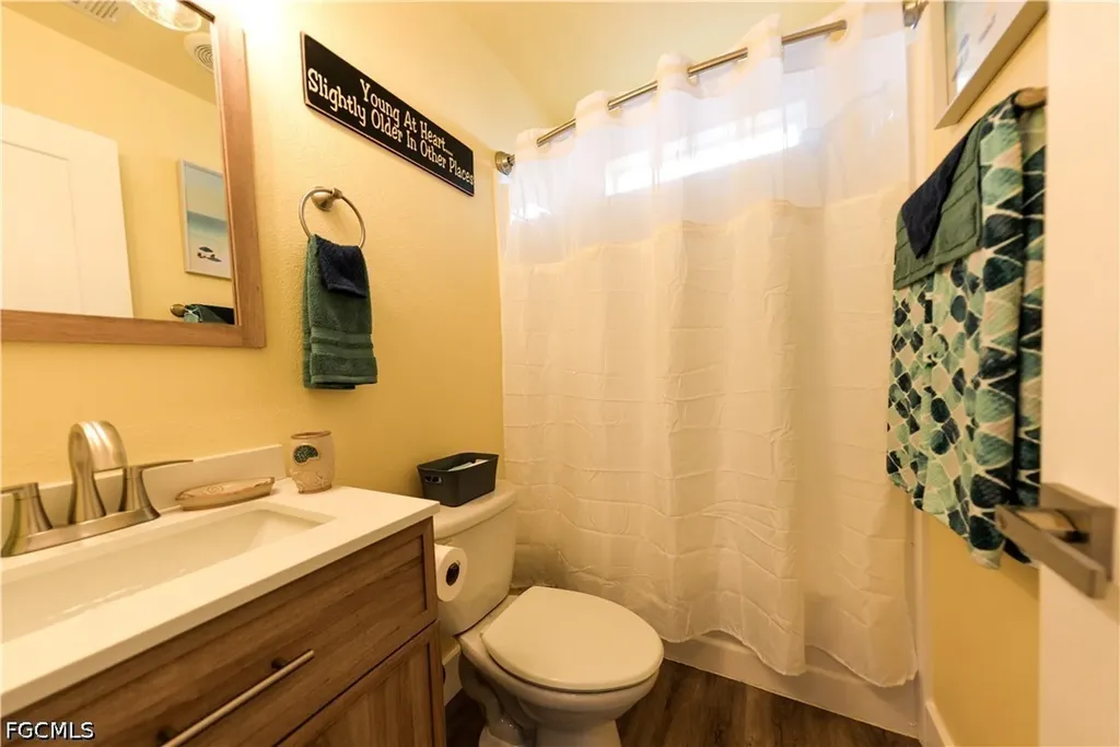 19 Helen Lane Fort Myers Beach FL 33931