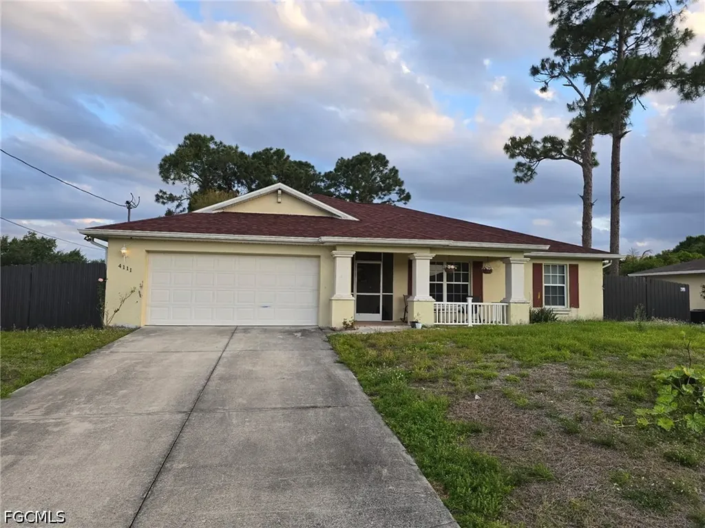 4111 2nd Street SW Lehigh Acres FL 33976