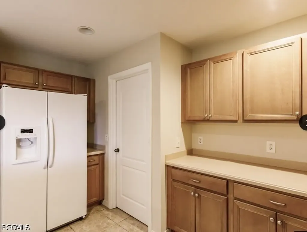 4111 2nd Street SW Lehigh Acres FL 33976