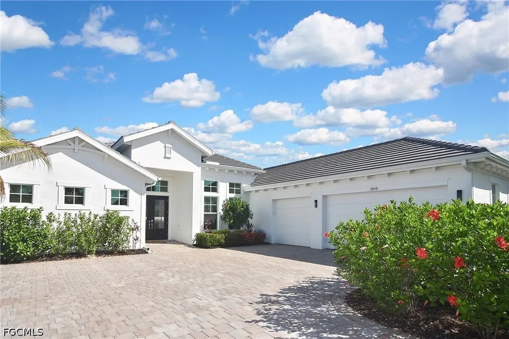 18958 Wildblue Boulevard Fort Myers FL 33913