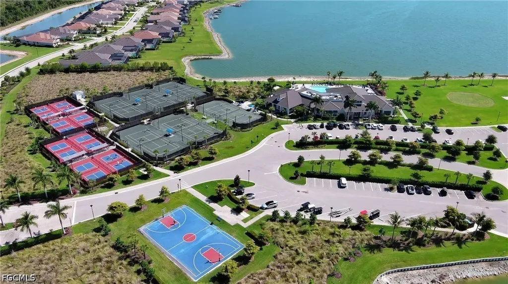 18958 Wildblue Boulevard Fort Myers FL 33913