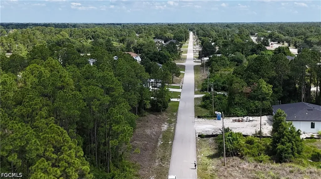 496 Lillon Avenue S Lehigh Acres FL 33974