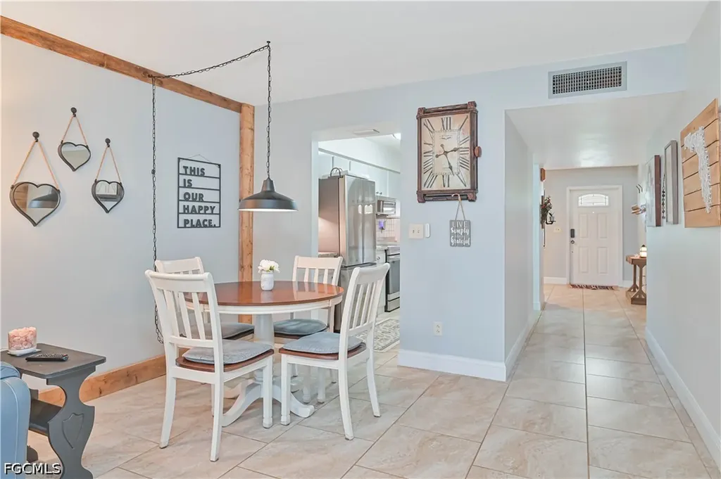 4711 SE 5th Avenue Cape Coral FL 33904