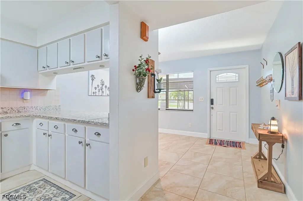 4711 SE 5th Avenue Cape Coral FL 33904