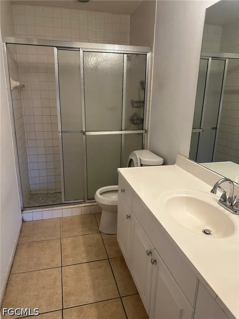 1404 SE 34th Terrace Cape Coral FL 33904
