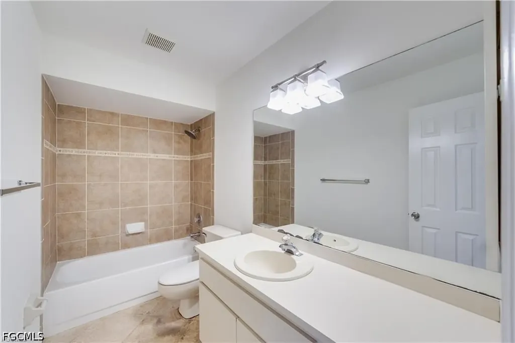 9225 Pineapple Road Fort Myers FL 33967