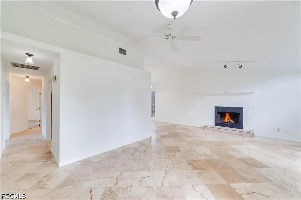 9225 Pineapple Road Fort Myers FL 33967