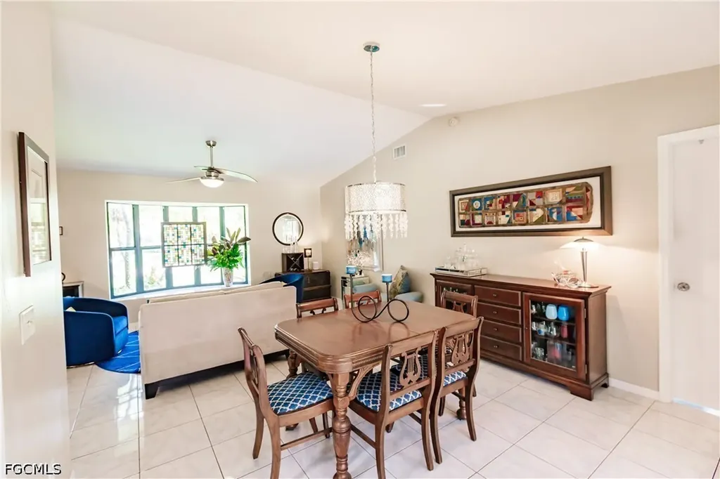 627 SE 34th Street Cape Coral FL 33904