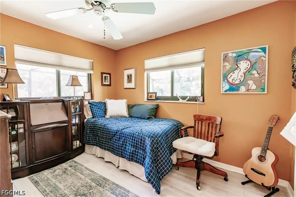 627 SE 34th Street Cape Coral FL 33904