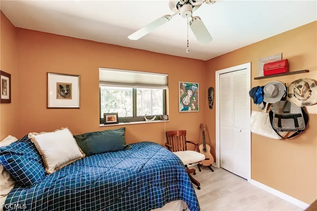 627 SE 34th Street Cape Coral FL 33904