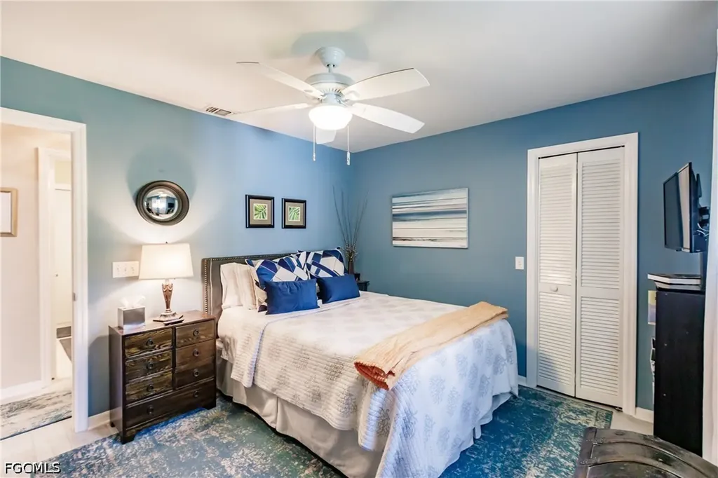 627 SE 34th Street Cape Coral FL 33904