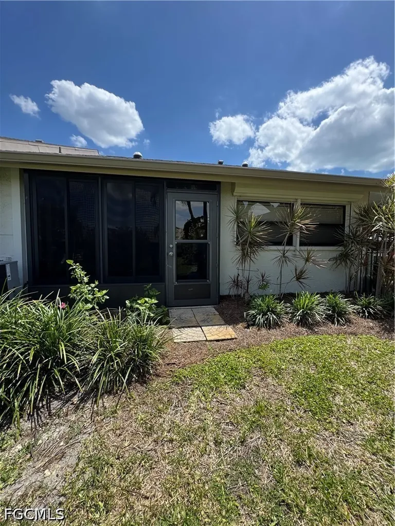 11421 Caravel Circle Fort Myers FL 33908