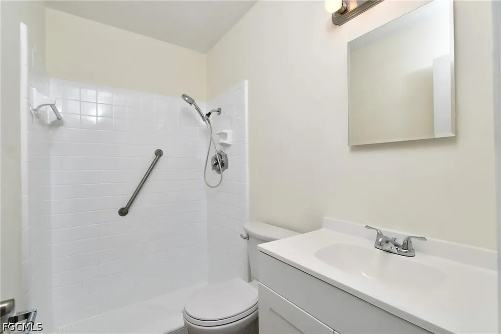 44 Tangelo Court Lehigh Acres FL 33936