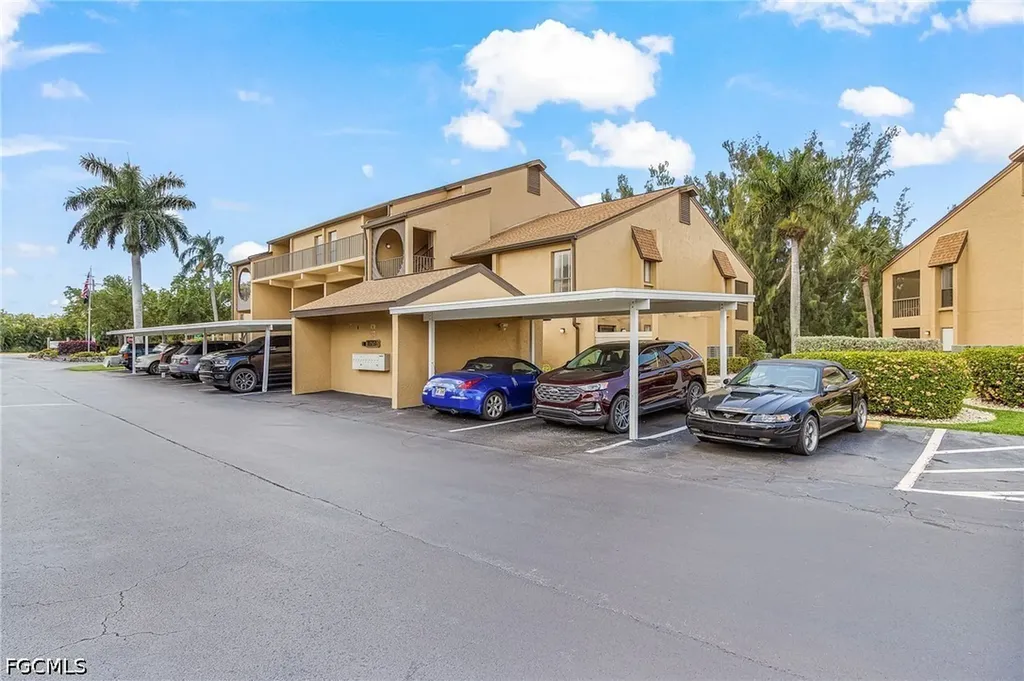 15751 Windward Way Circle Fort Myers FL 33908