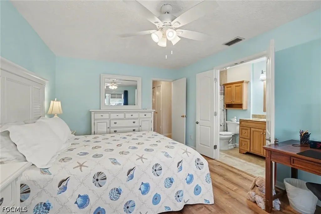 1206 SE 46th Street Cape Coral FL 33904